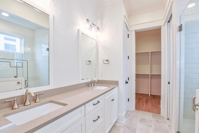 Building Photo - 4425 Grace Pk Trl