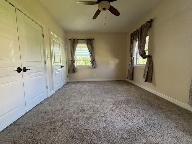 Building Photo - 116 Marco Polo Dr