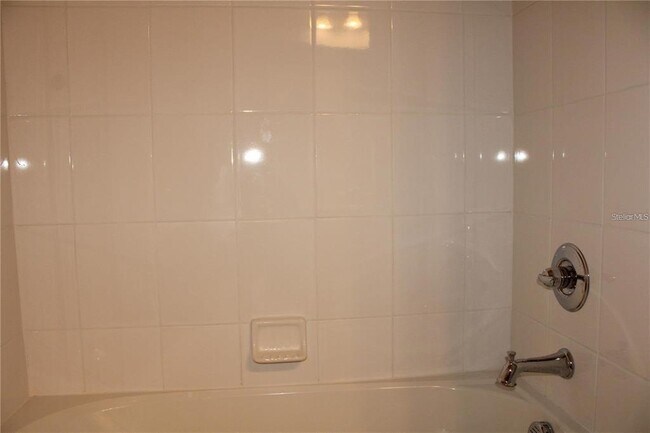 Building Photo - 6005 113th Terrace E