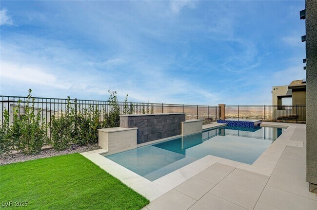 Building Photo - 510 Duvet Ct