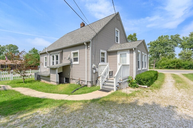 Building Photo - 2637 17th St