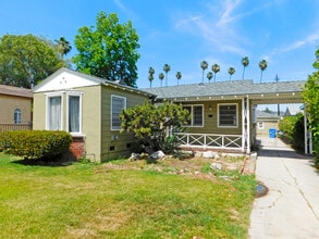 Building Photo - COMING SOON! Beautiful 4 Bedroom 2.5 Bathroom SFR