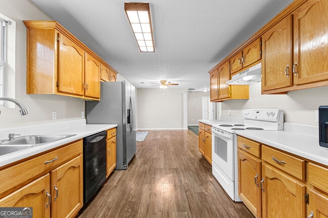 Building Photo - 3957 Tommy Lee Cook Rd