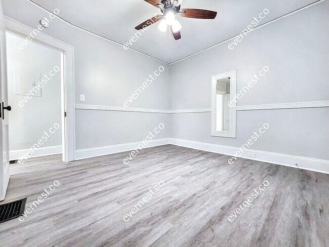 Building Photo - 1174 Ridgecrest Ln SE