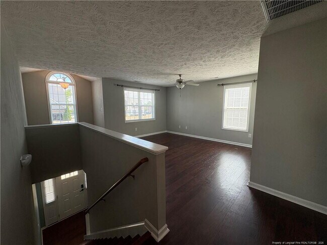 Building Photo - Experience Elegance: 4-Bedroom Gem with Granite Charm on Beaubien Drive