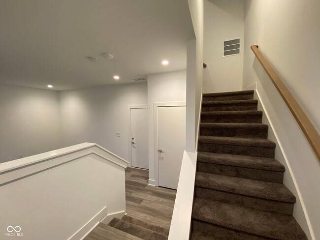 Building Photo - 12972 Moultrie St