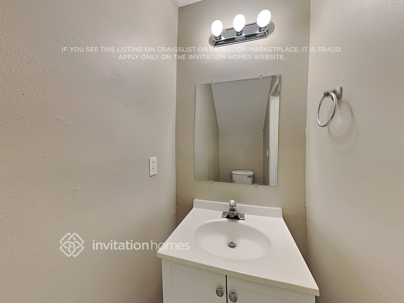 Building Photo - 10916 Carnelian Ln