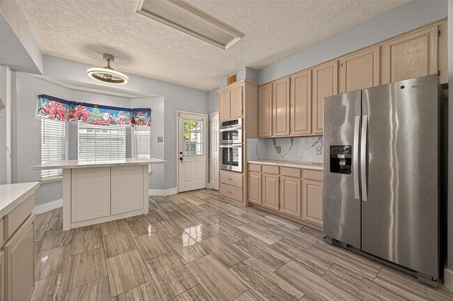 Building Photo - 4218 Meadowchase Ln