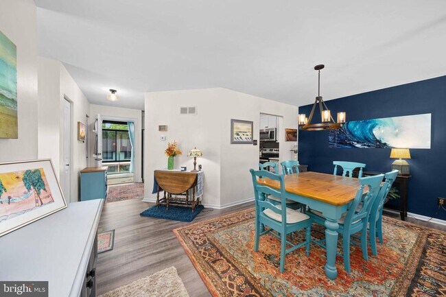 Building Photo - 3415 Pebble Beach Dr