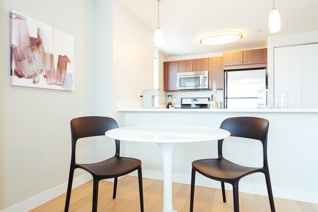 Building Photo - 282 11th Ave