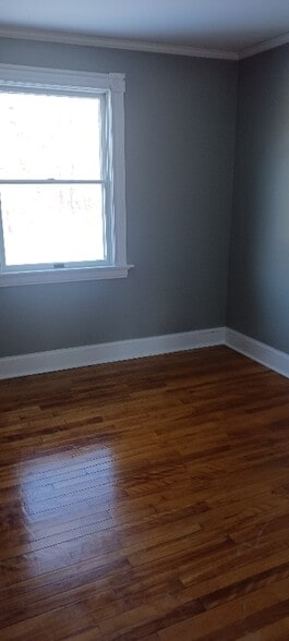 Building Photo - 78 Elmwood Rd