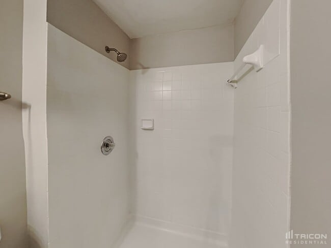 Building Photo - 4815 Harri Ann Dr