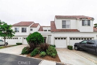 Building Photo - 30 Terra Vista