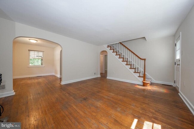 Building Photo - 418 Weadley Rd