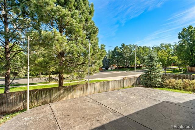 Building Photo - 16100 White Hawk Dr