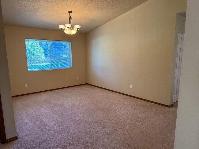 Building Photo - Cozy 3Bd Ranch in Vancouver!