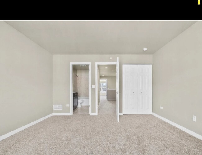 Building Photo - 711 Verandah Dr