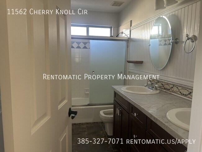 Building Photo - 11562 Cherry Knoll Cir