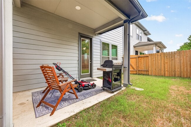 Building Photo - 4004 Baja Ln