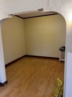 Building Photo - 1659 N Warren Ave