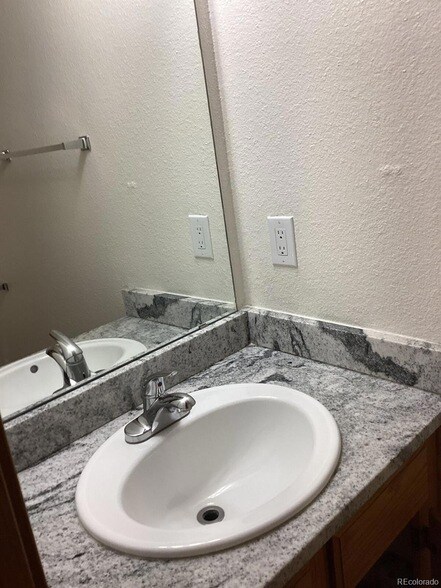 Building Photo - 8733 W Cornell Ave