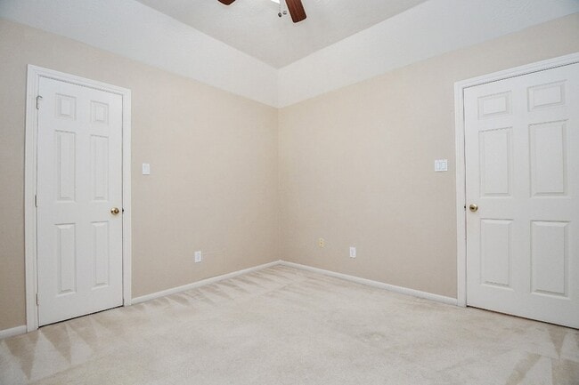 Building Photo - 1502 Emerald Springs Ct
