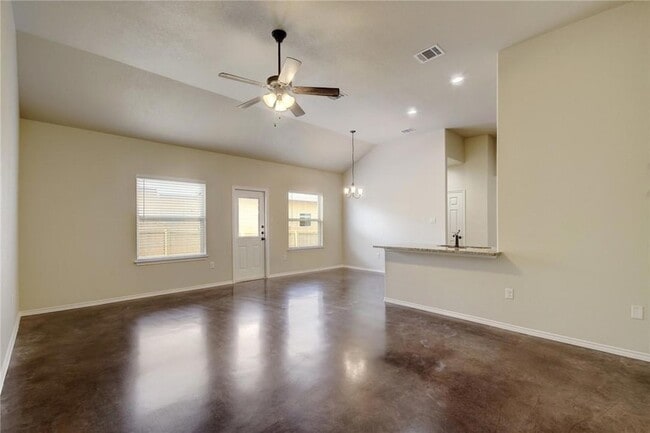 Building Photo - 467 Jack Rabbit Ln