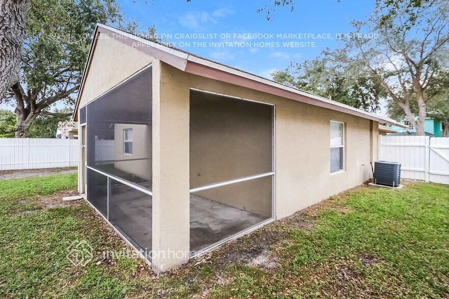 Building Photo - 106 Pennock Landing Cir