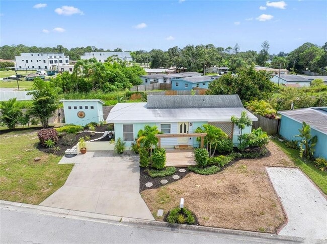 Building Photo - 6470 64th Ave N