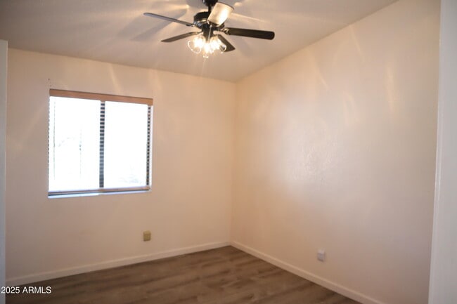 Building Photo - 3330 Ridge Crest St