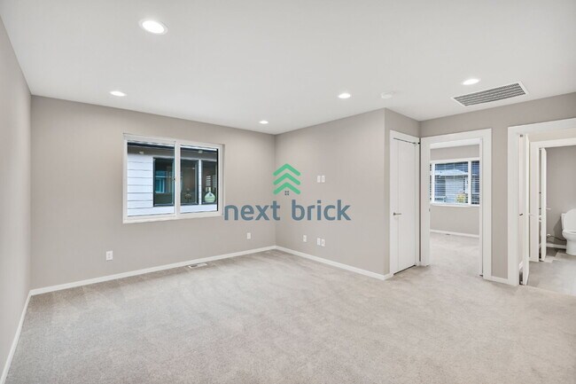 Building Photo - Stunning 4-Bed, 2.75-Bath Single-Family Home Ready for Rent!