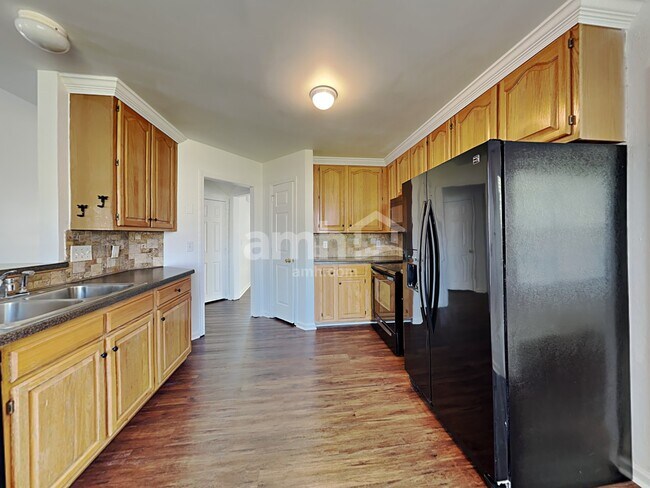 Building Photo - 4 Cherrystone Ct