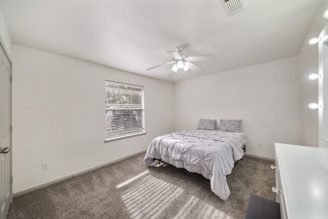 Building Photo - 3515 Marion Ct