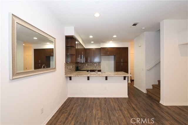 Building Photo - 163 E Commercial St