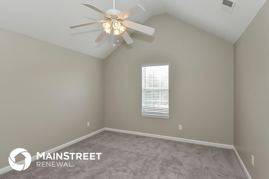 Building Photo - 105 Wood Way