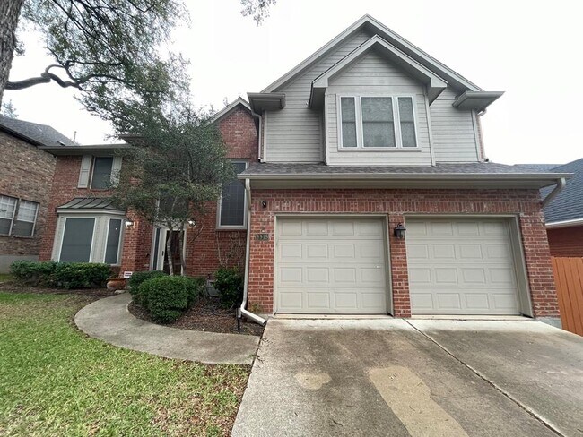 Building Photo - 9919 Barbrook Dr