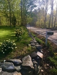 Building Photo - 72 Church St