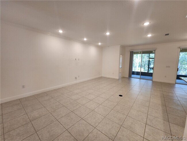 Building Photo - 88 Linder Dr