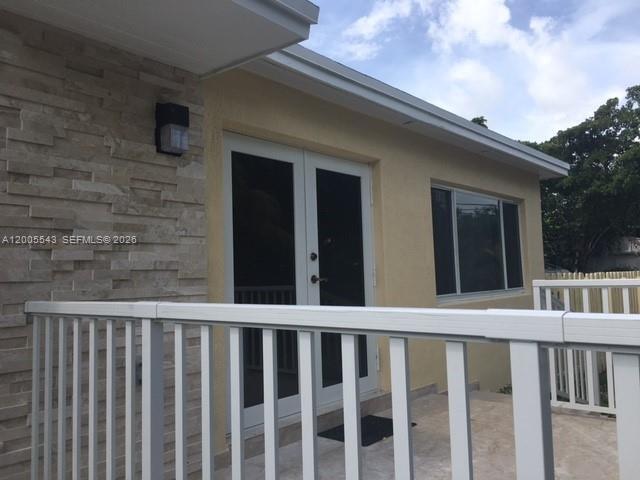 Building Photo - 805 NE 138th St