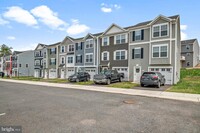Building Photo - 495 S Spring Garden St