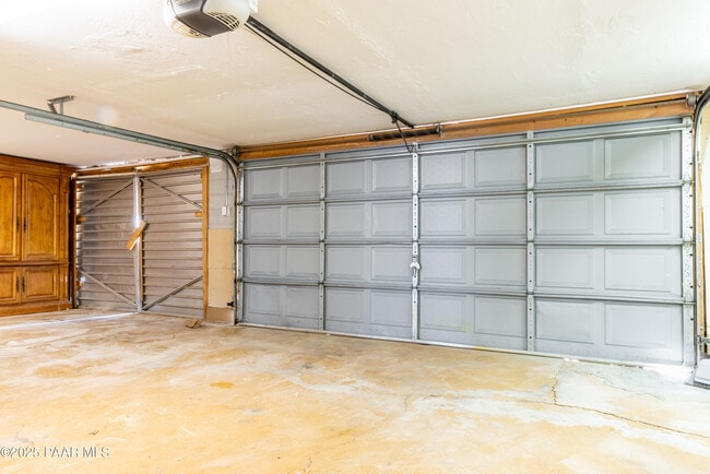 Building Photo - 3225 N Starlight Dr