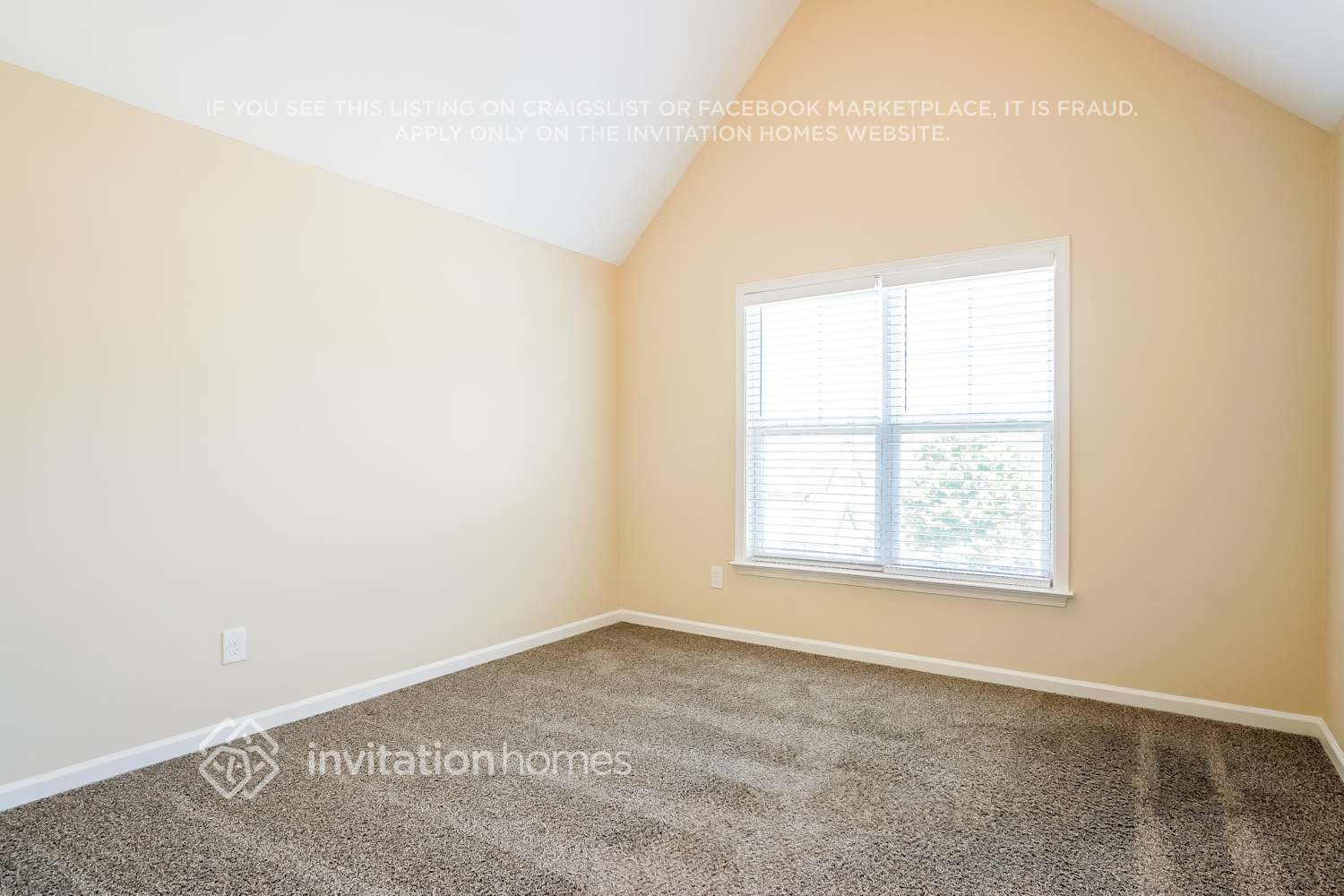 Building Photo - 5232 Sapphire Springs Dr