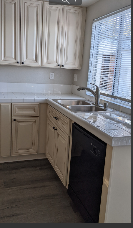 Building Photo - 26935 Lightfoot Dr