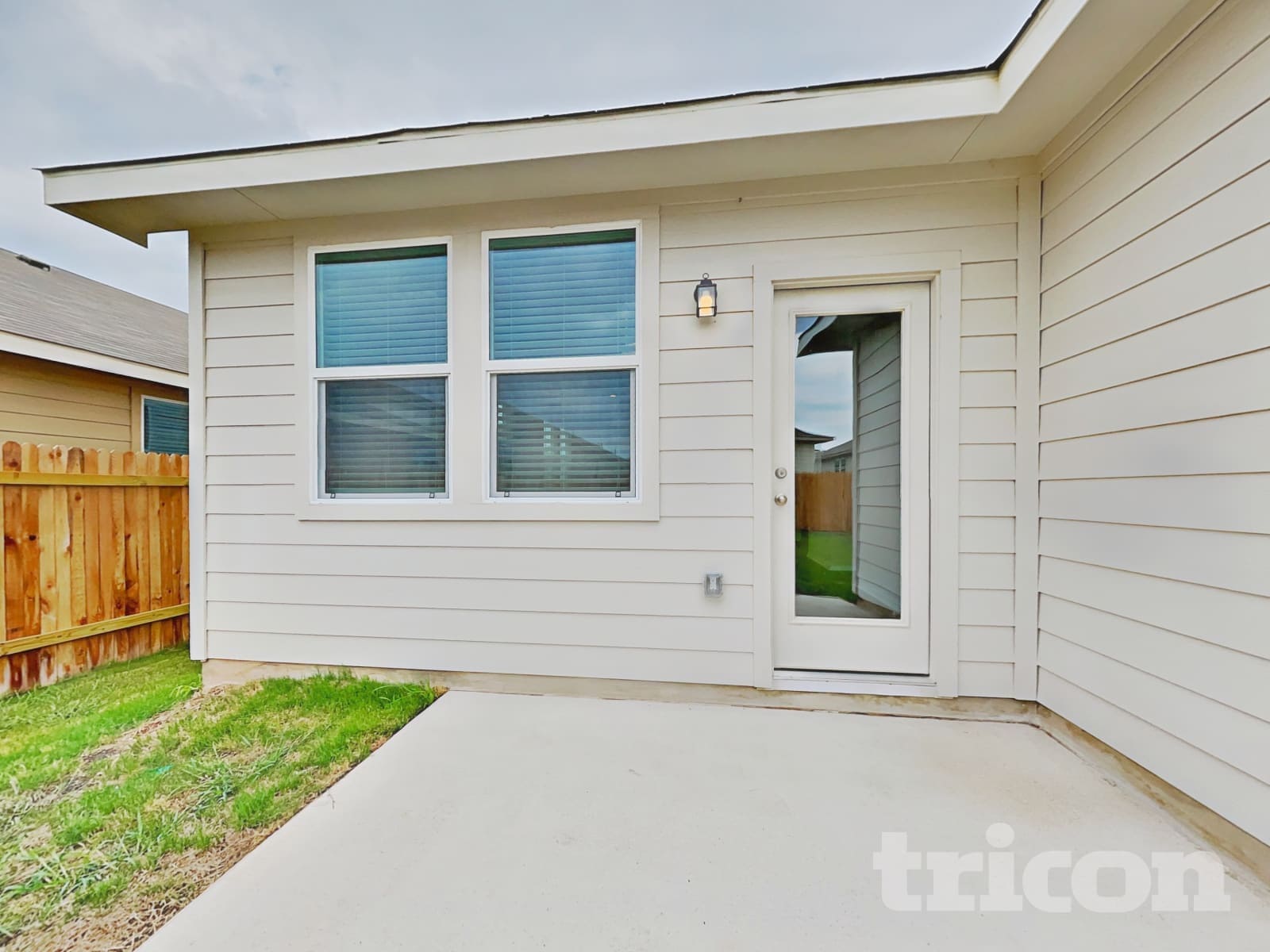 Building Photo - 3524 Stride Ln