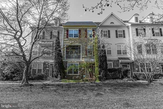 Building Photo - 742 Collington Ct