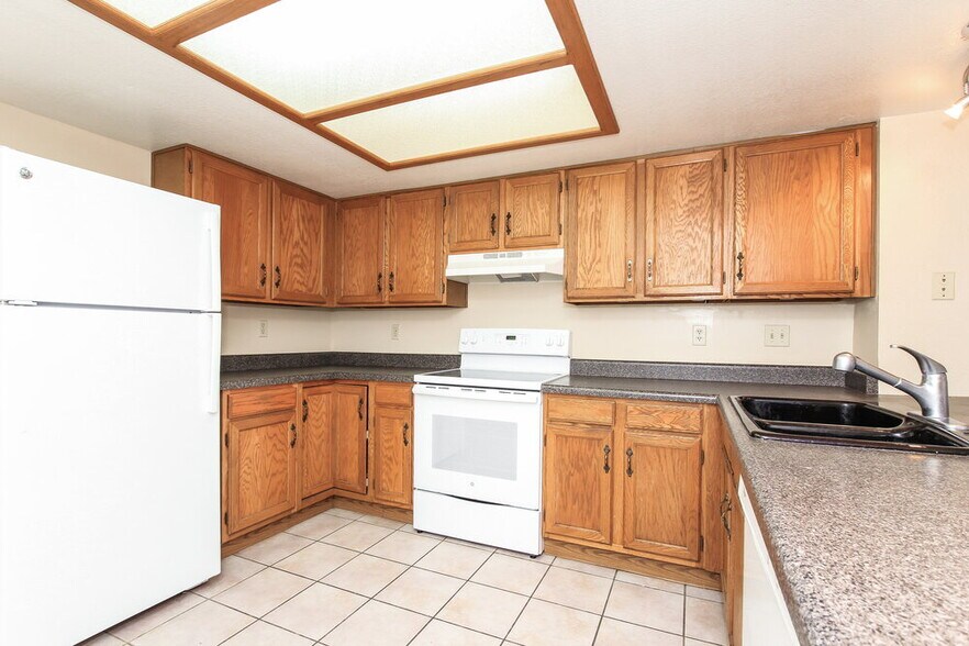 Building Photo - 19238 N 5th St