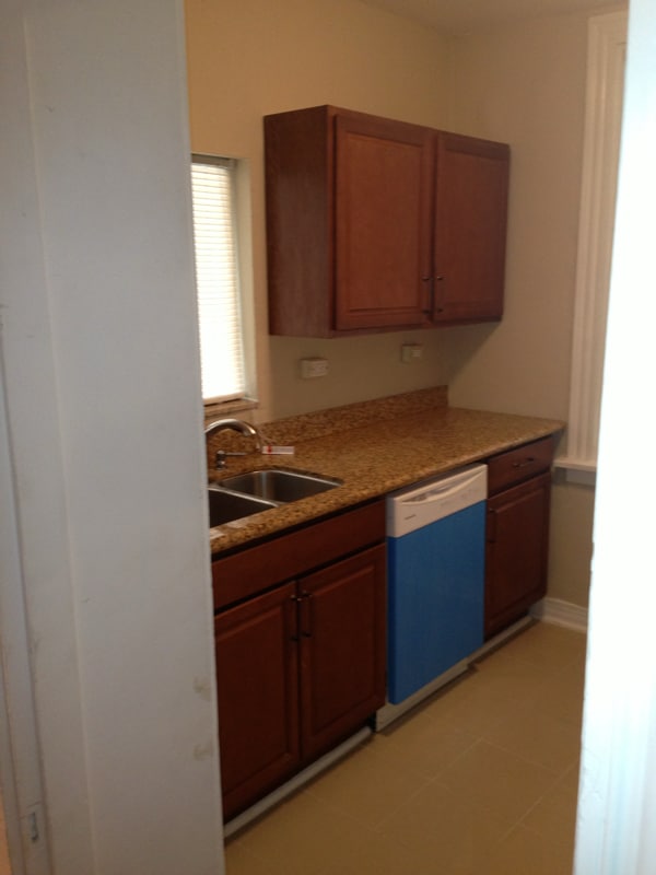 Building Photo - 610 S Millvale Ave