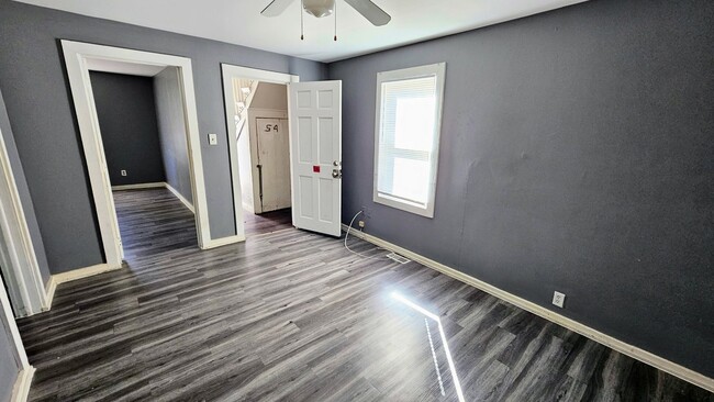 Building Photo - 54-56 Benfield Avenue