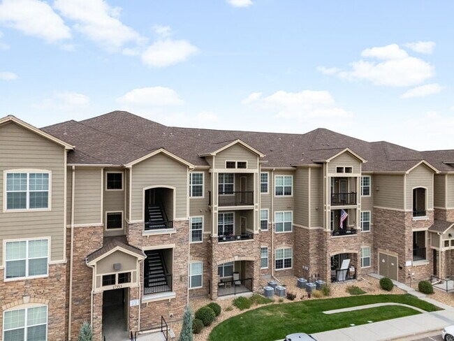 Primary Photo - Gorgeous 2 beds 2 baths in Parker! Holiday...