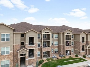 Building Photo - Gorgeous 2 beds 2 baths in Parker! Holiday...